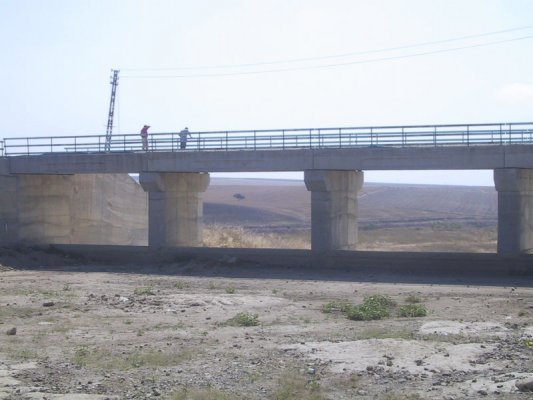 Türkmenli Barajı Dolusavak İnşaatı